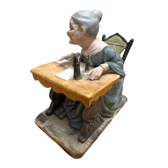 Campo di Monte Grandma & Grandpa Porcelain Figurines - Picture 3 of 12